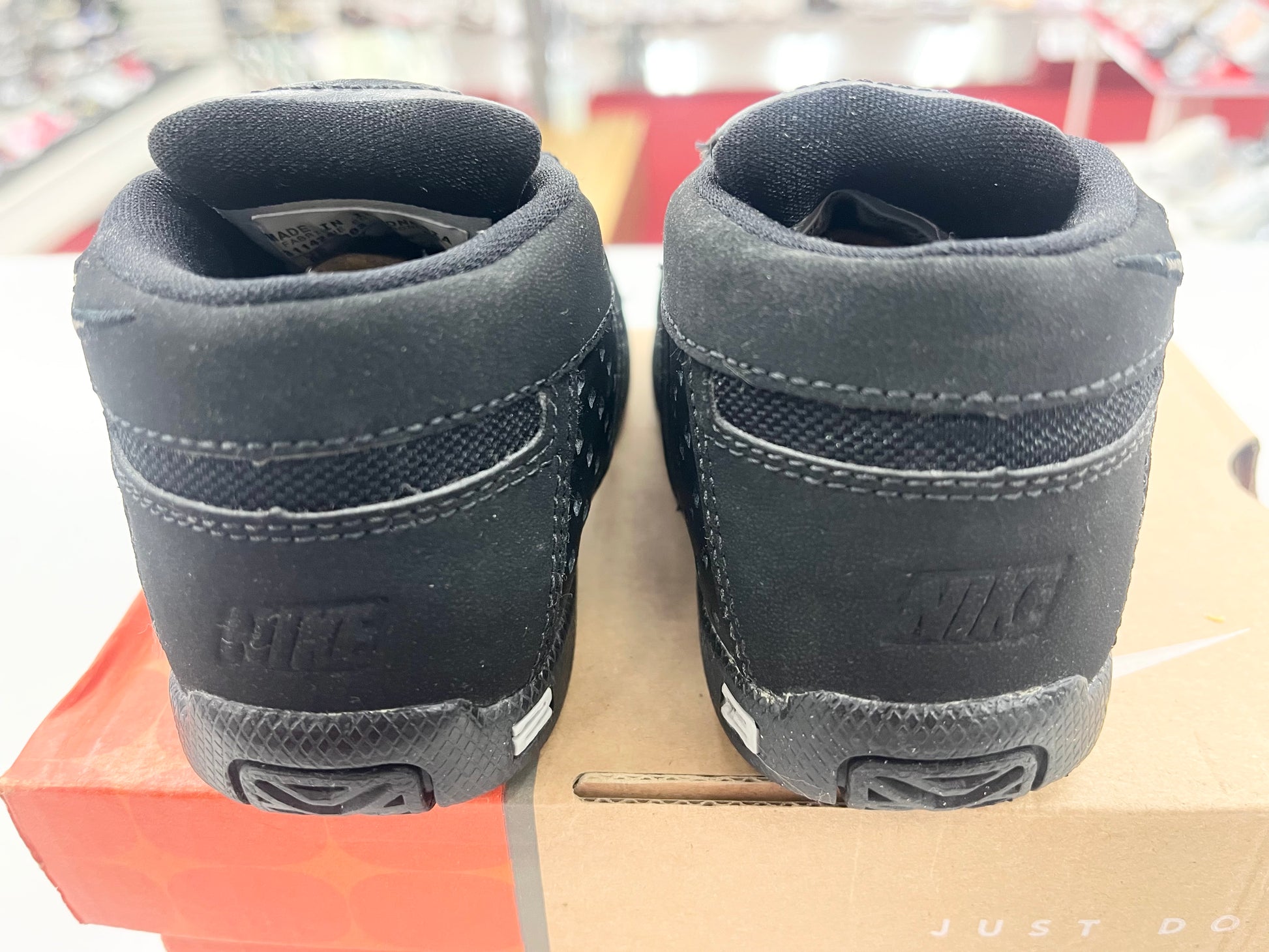 2005 Baby Nike LeBron 20-5-5