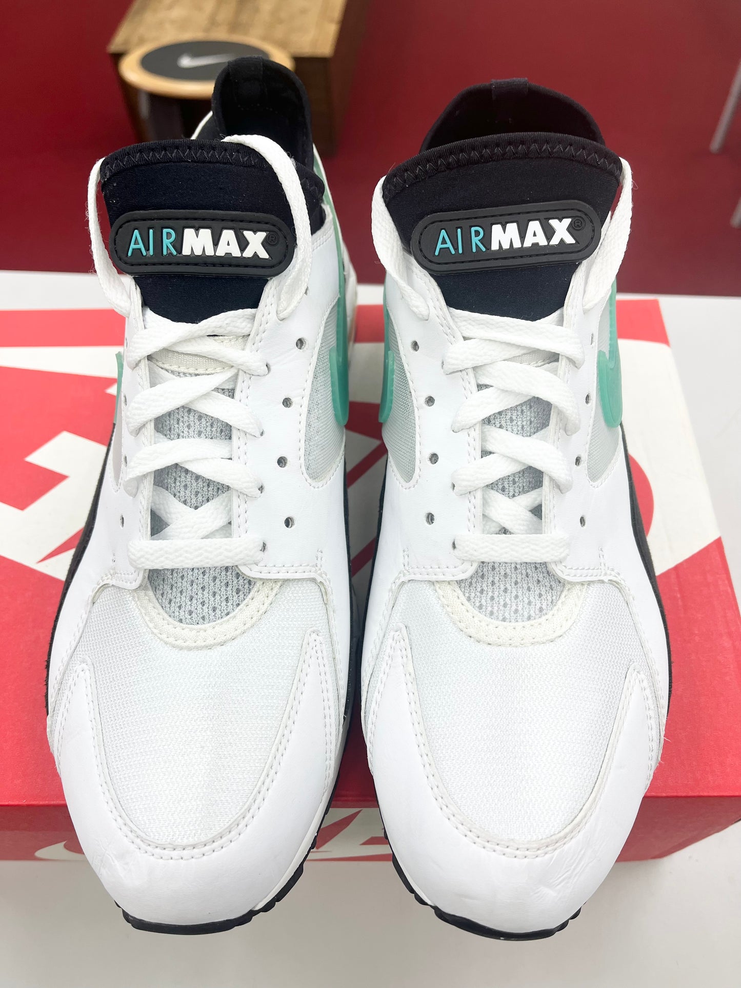 SZ 10 Men.     2017 Nike Air Max 93 Dusty Cactus.