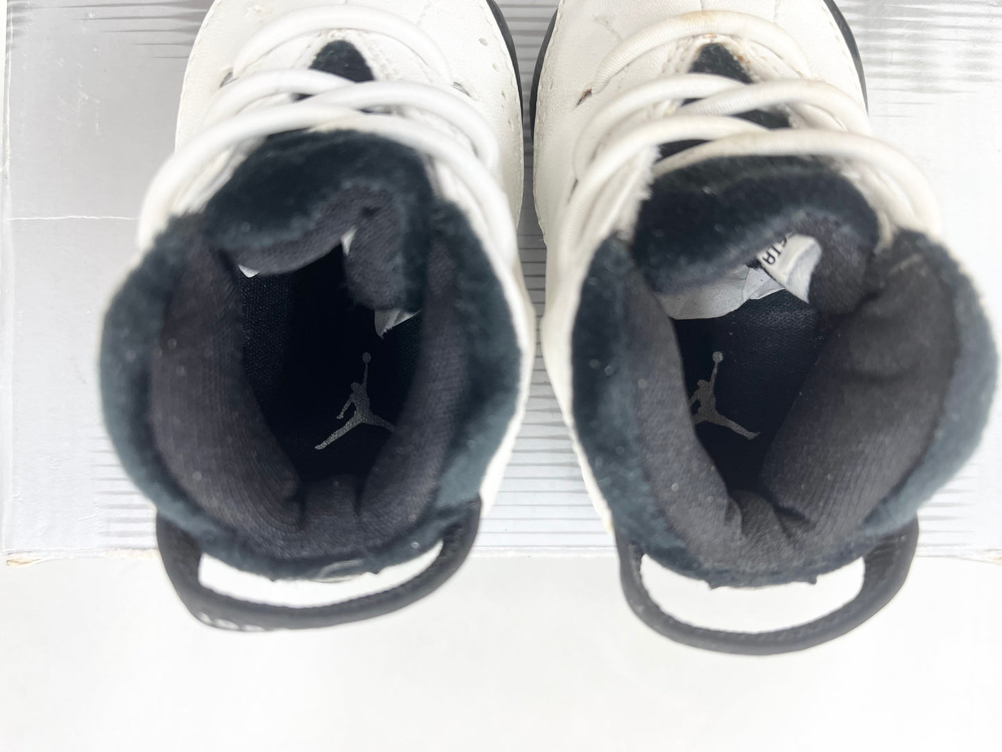 SZ 0C. Baby 2003 Jordan 18.5 White.