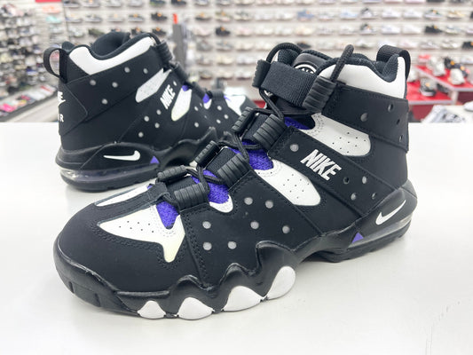 SZ 7Y.      2015 Nike Air Max CB94