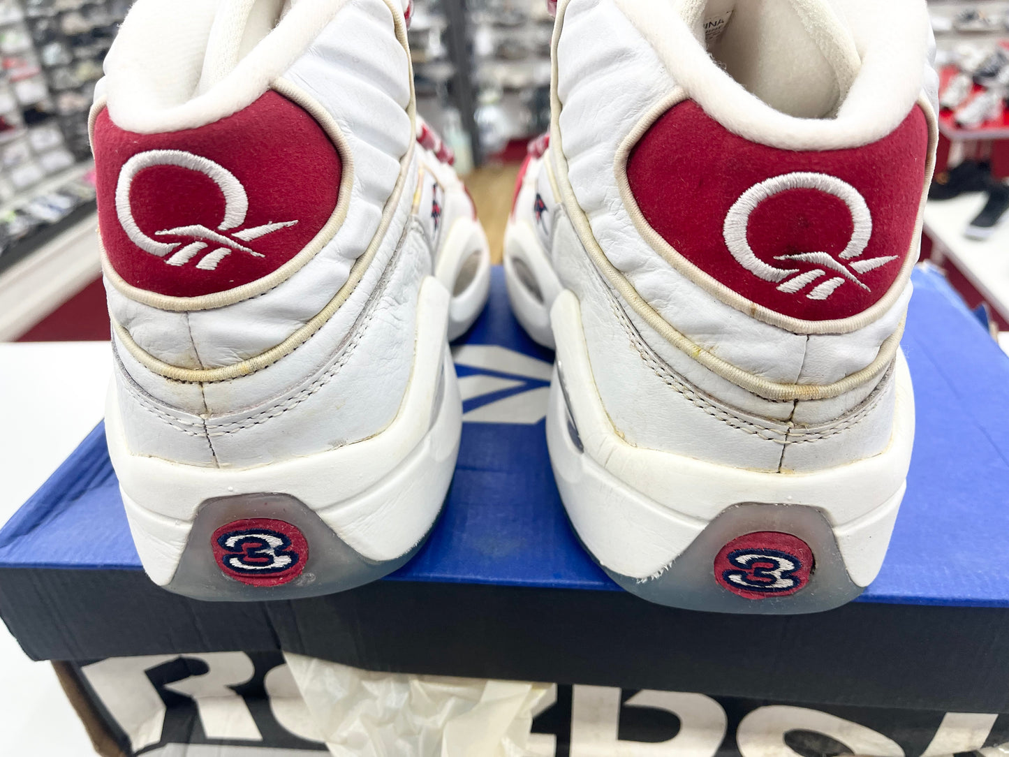 SZ 9.5 Men.       1995 The Question Reebok Ice Allen Iverson.