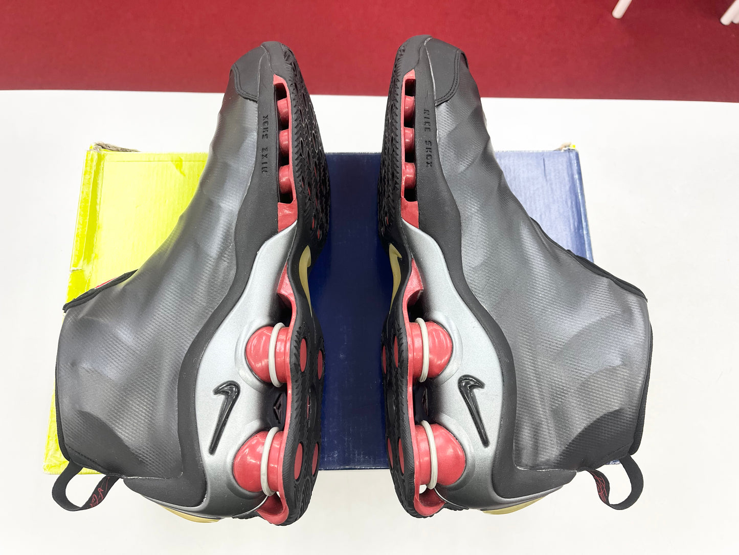 Size 13 Men.    2001 Nike Shox Vince Carter.