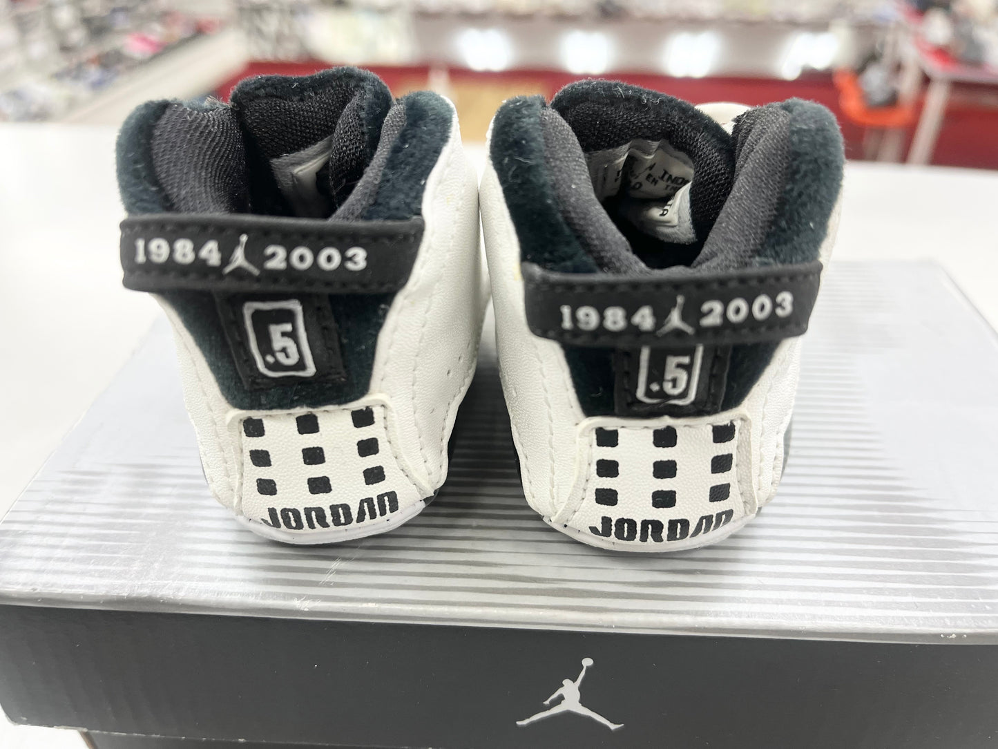 SZ 0C. Baby 2003 Jordan 18.5 White.