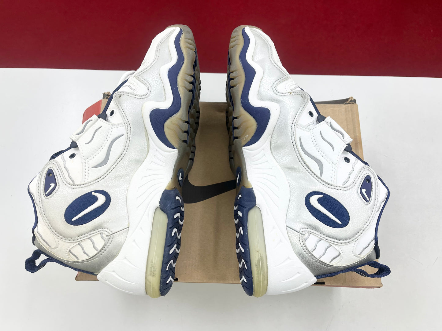 1997 Nike Diamond Turf 5 Deion Sanders.