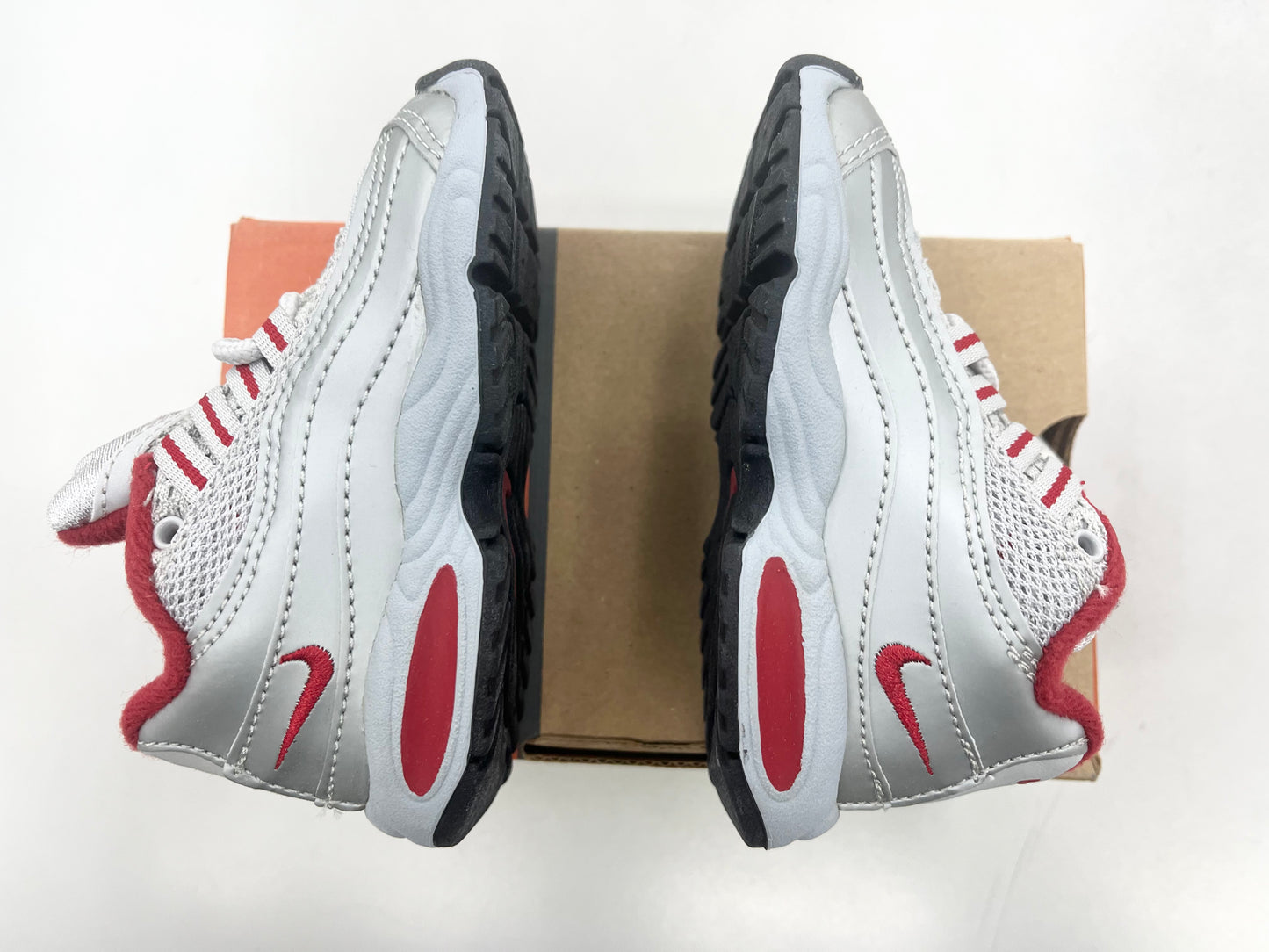 SZ 5C.          2001 Baby Nike air max 95 Varsity Red Silver.