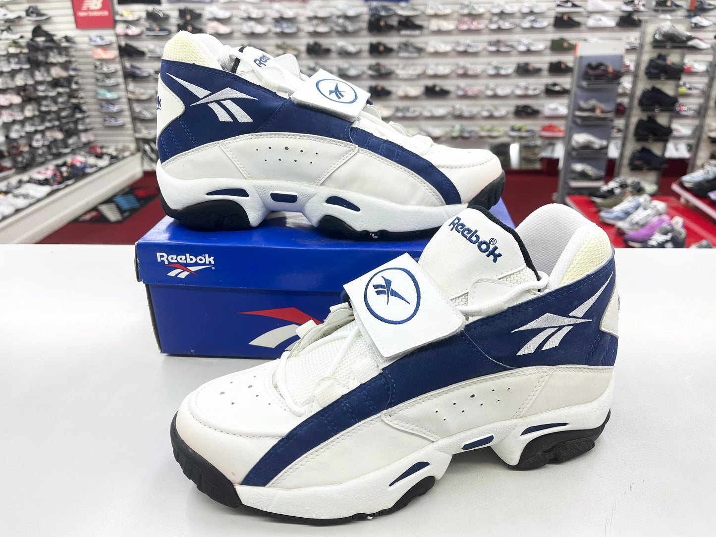 1996 Reebok Hostile Mid White Navy.