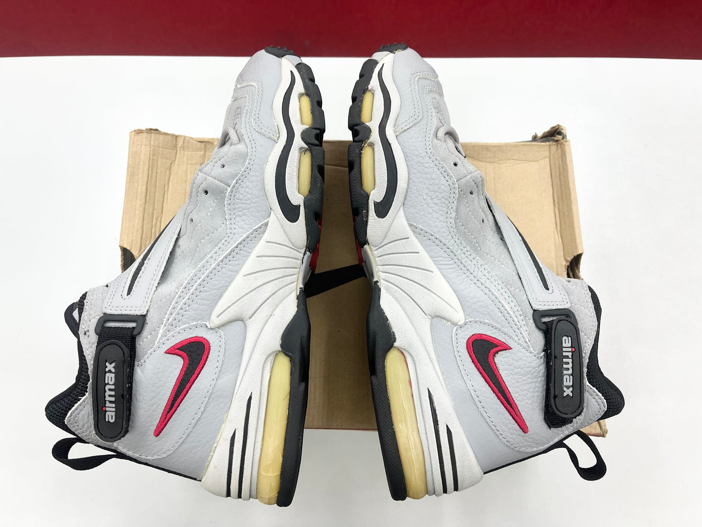 SZ 13 Men.     1998 Nike Air Griffey Max 3.