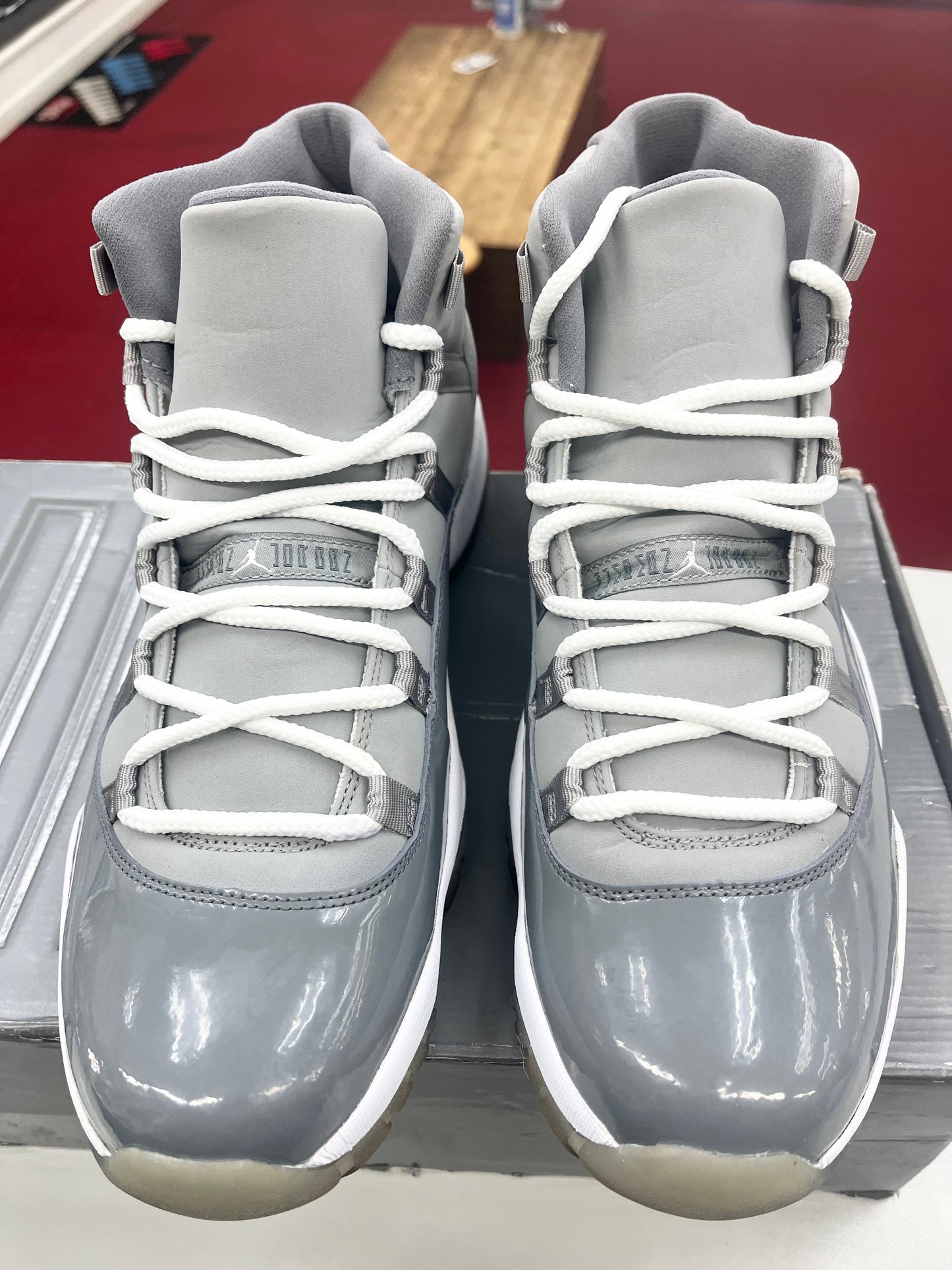 SZ 12 Men.  2010 Jordan XI Cool Grey.