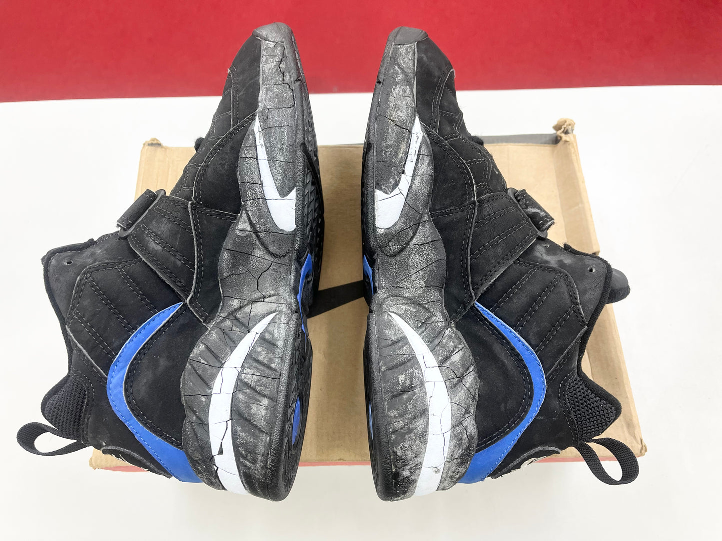 SZ 9 Men.     1995 Nike Tenacity Plus Black Royal.