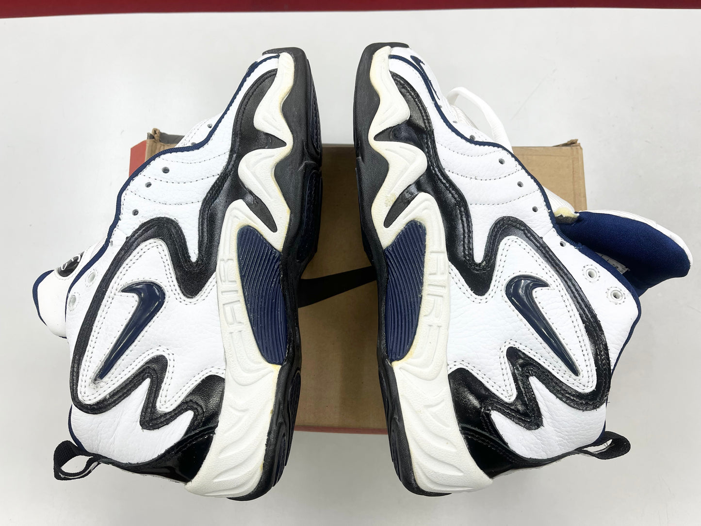 1997 Nike Air Winged Flight Navy.