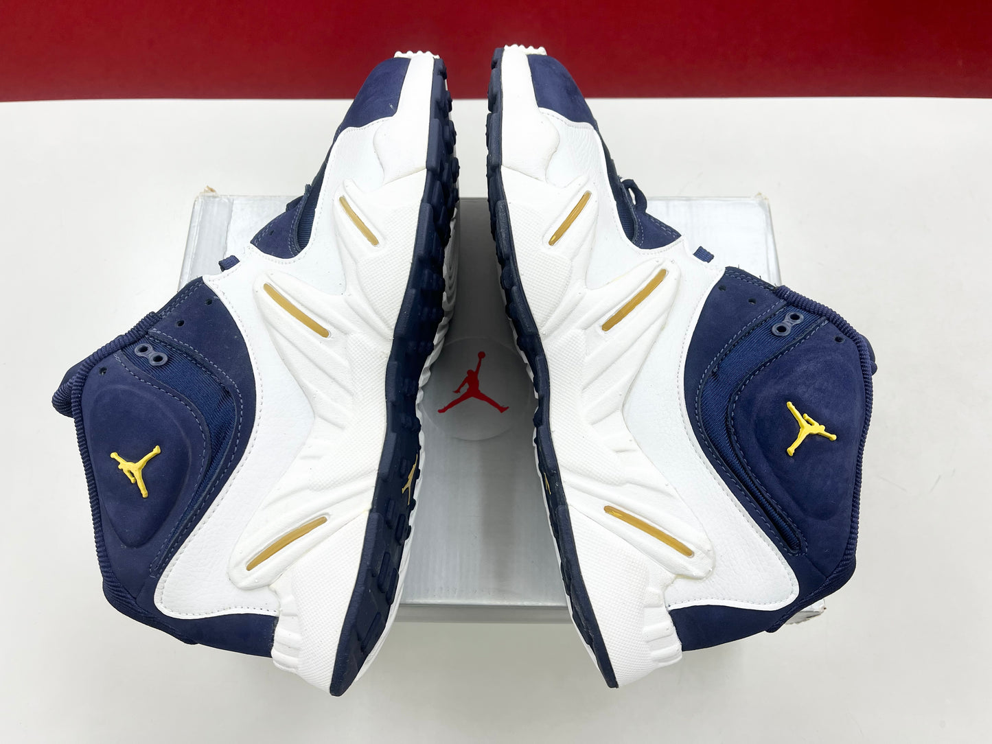 1999 Jordan 3’Percent Navy/White.