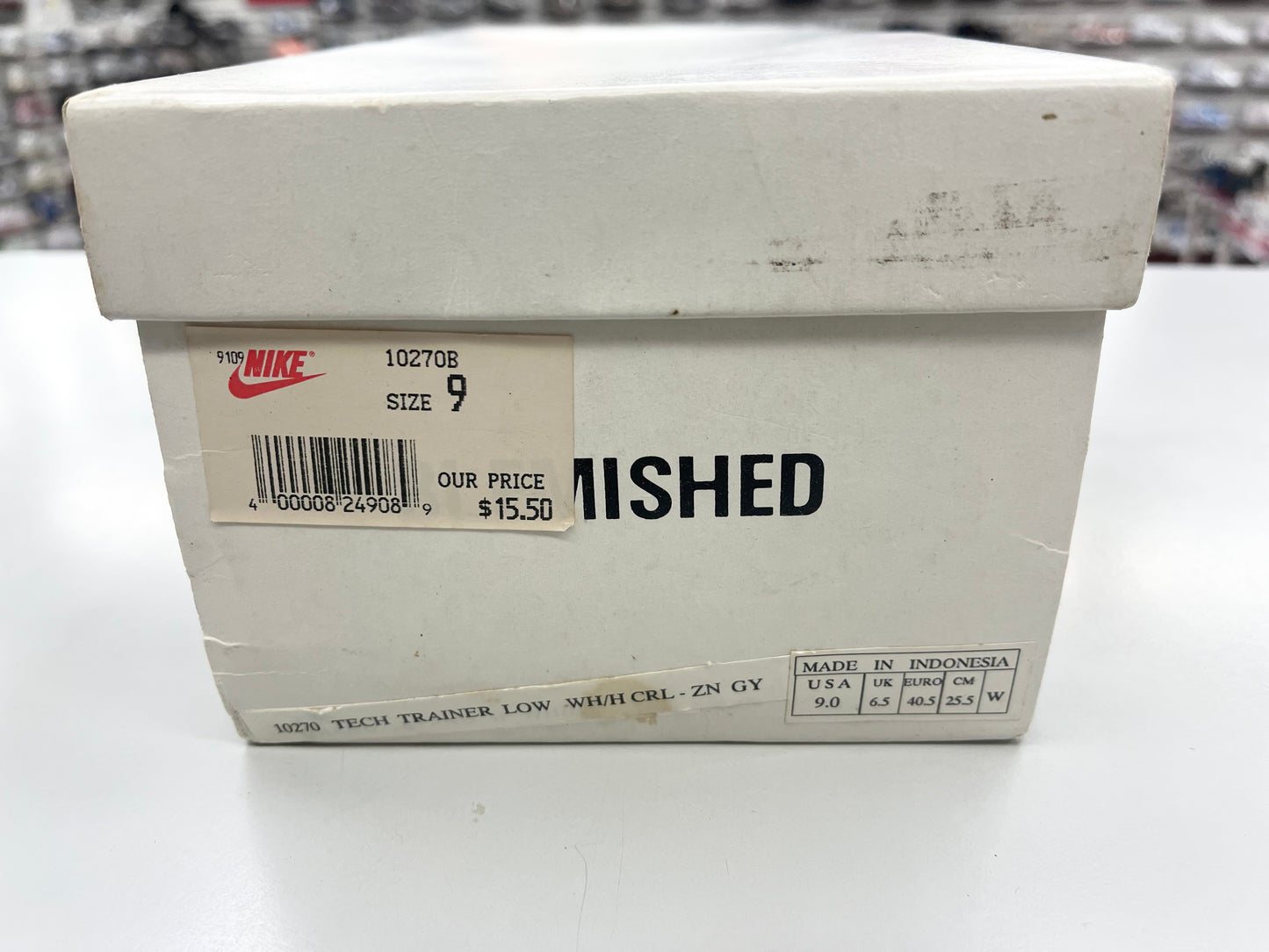 SZ 9 Women/ 7.5 Men.      1991 Women Nike Tech Trainer.