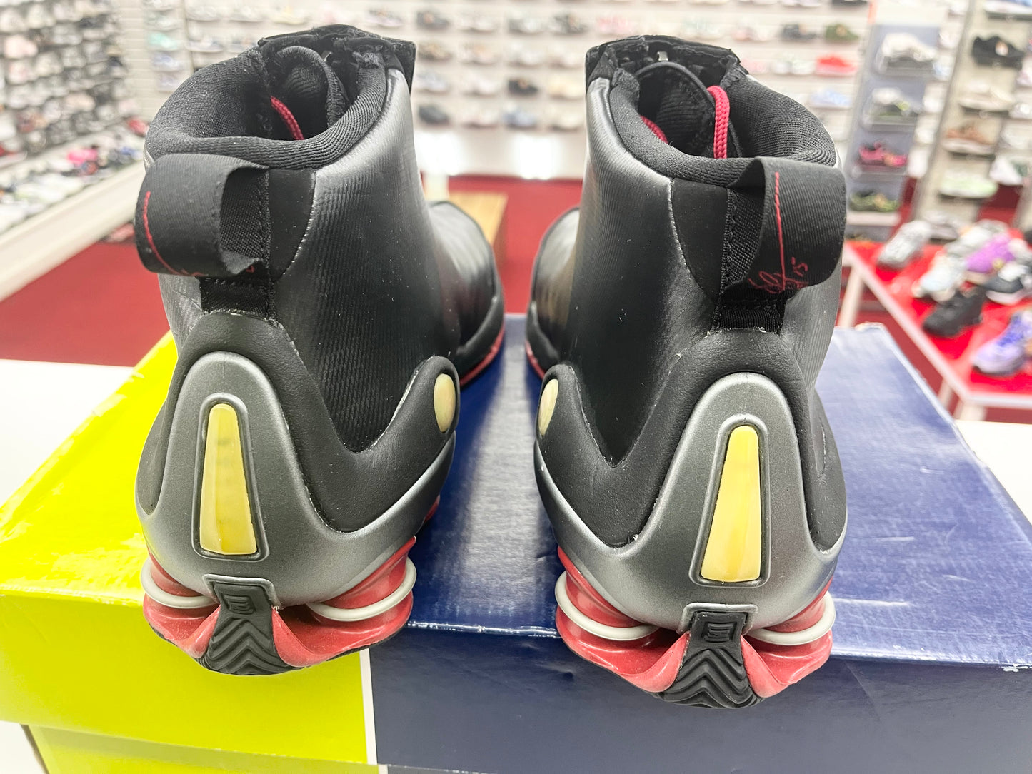 Size 13 Men.    2001 Nike Shox Vince Carter.