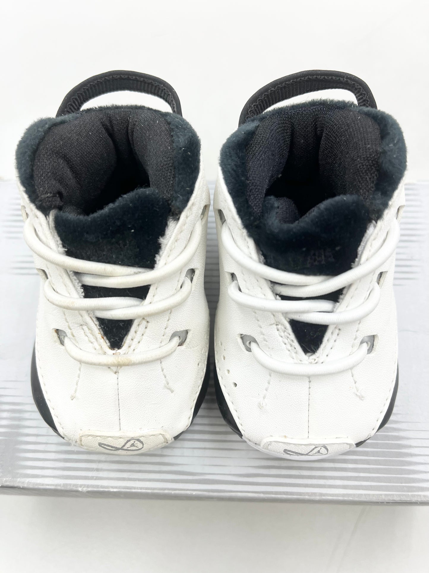 SZ 0C. Baby 2003 Jordan 18.5 White.