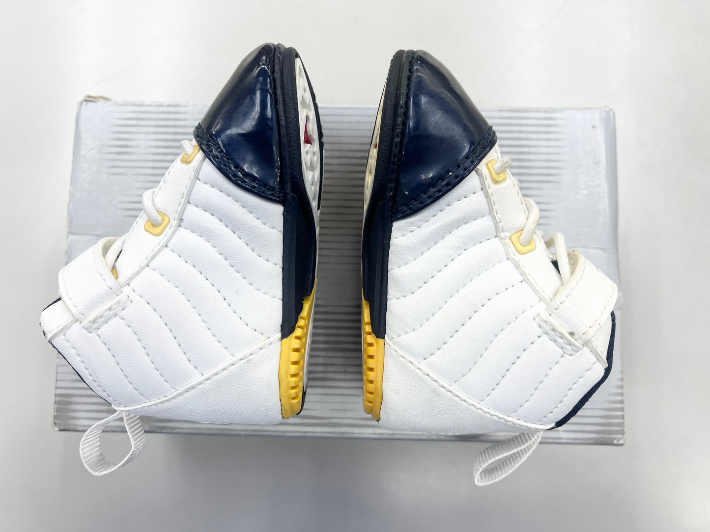 SZ 1C.    2004 Baby Jordan XIX SE