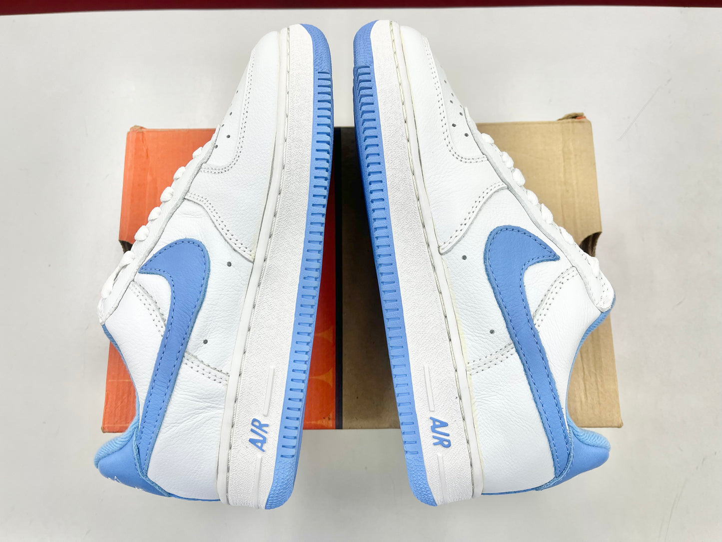 SZ 5.5Y      1999 Nike Air Force 1 BG Columbia Blue.