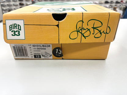 SZ: 13C    2008 Kids Sketchers Larry Bird Defense shoes.