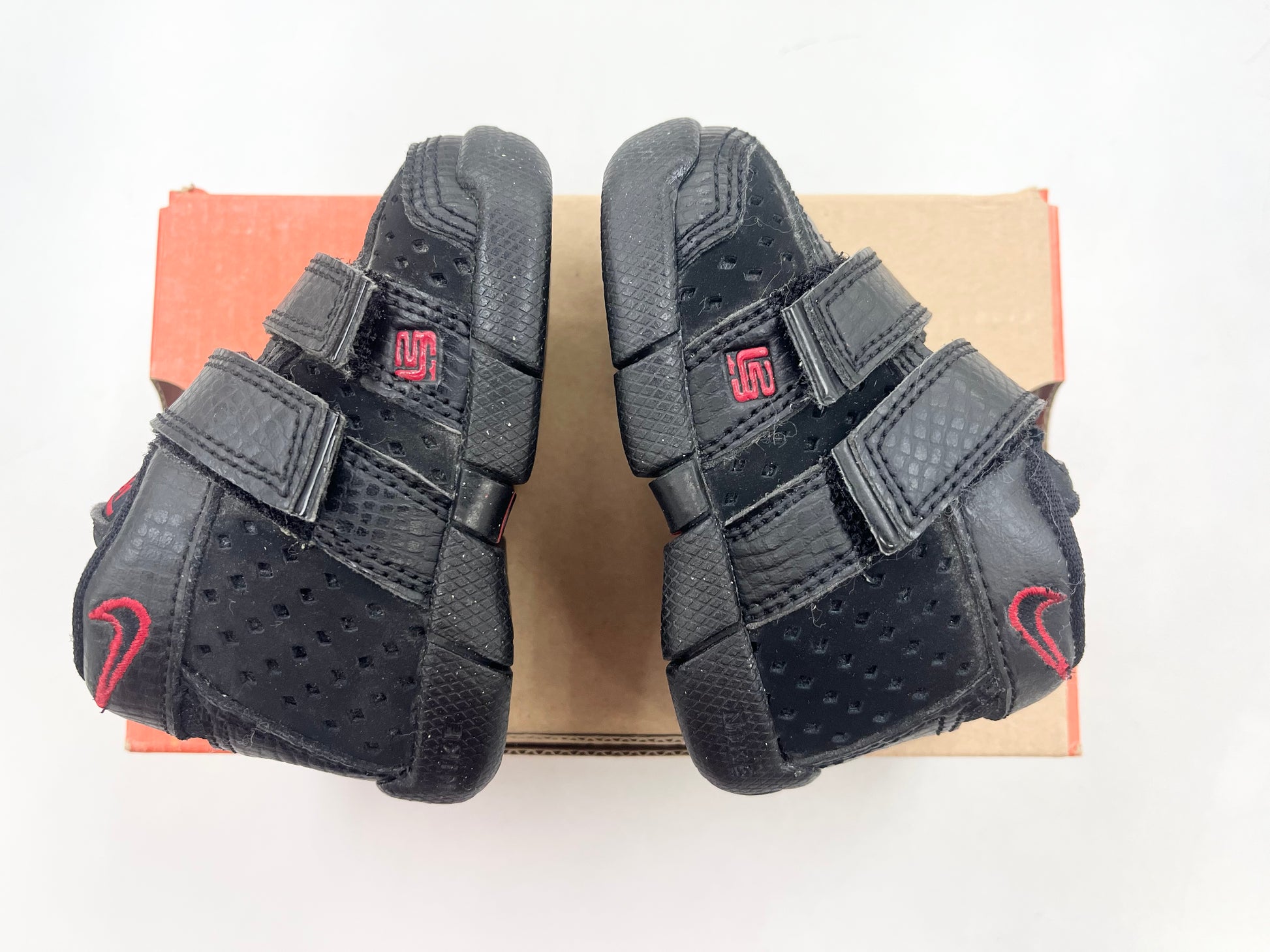 2005 Baby Nike LeBron 20-5-5