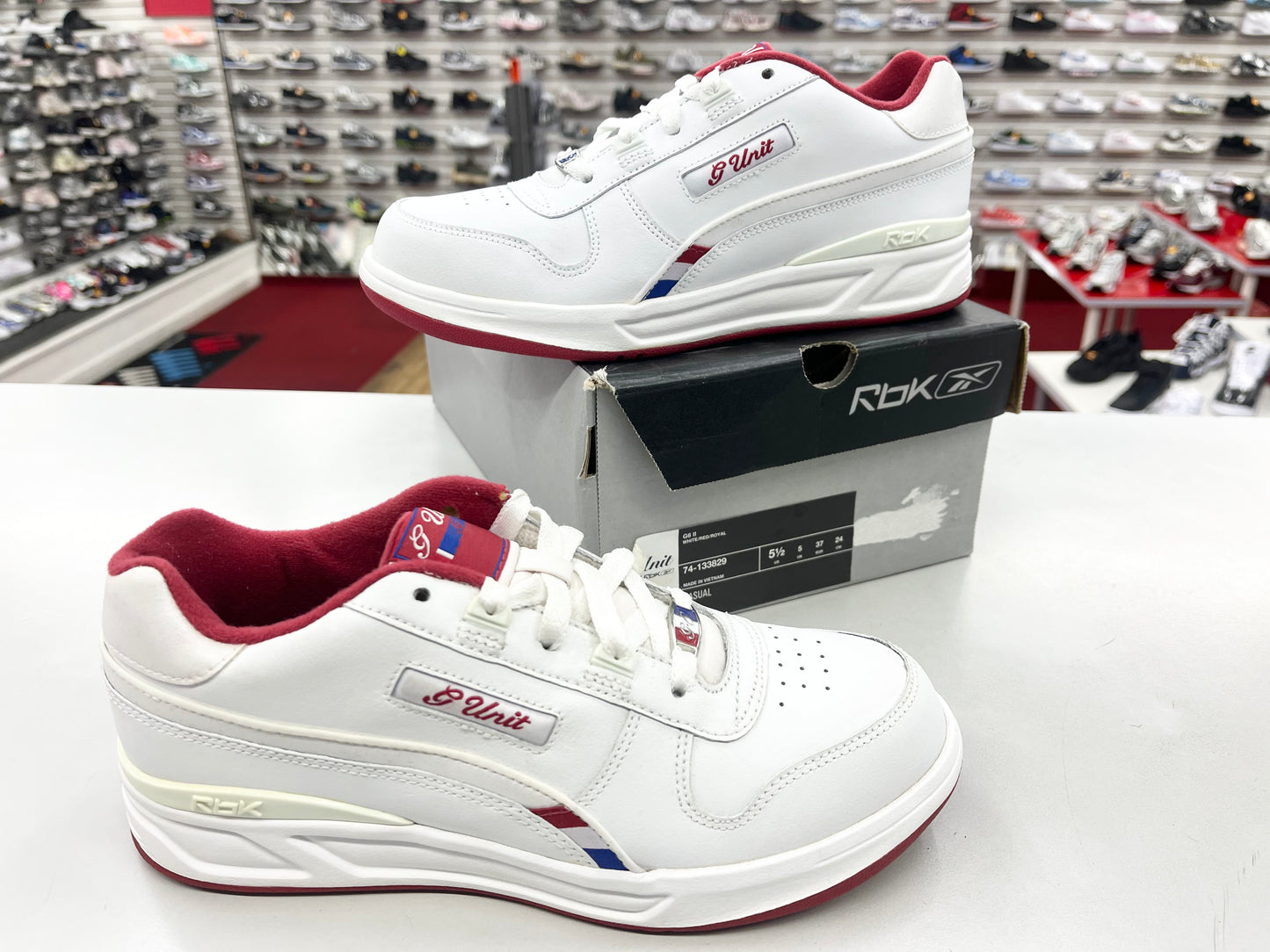 SZ 5.5Y. Reebok G-Unit G6II White Red.