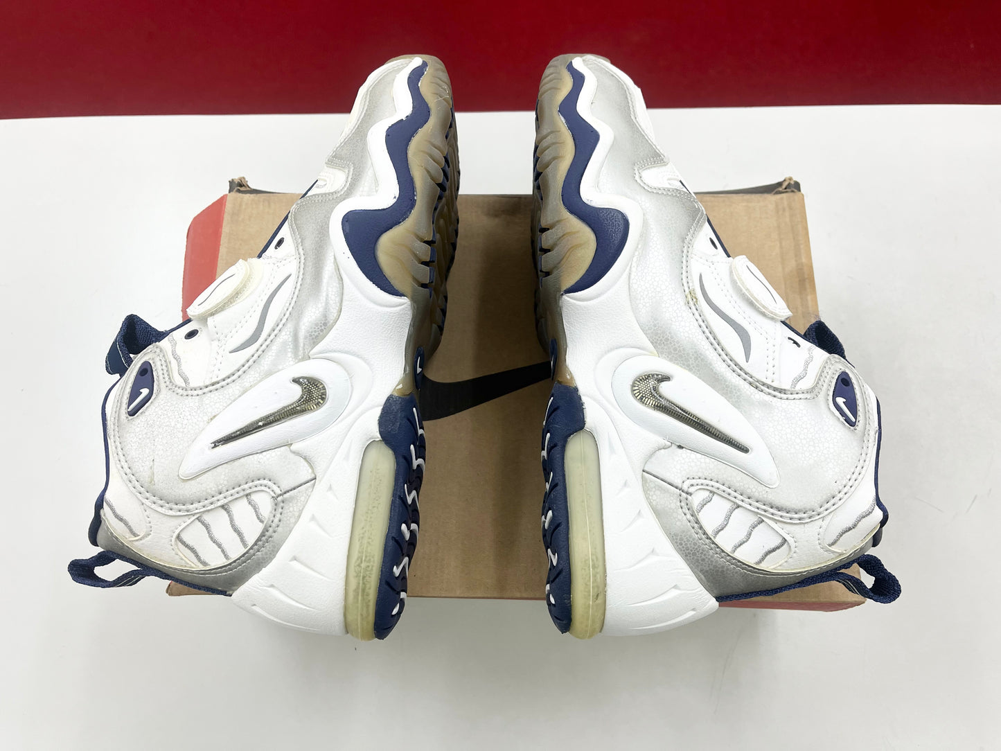 1997 Nike Diamond Turf 5 Deion Sanders.