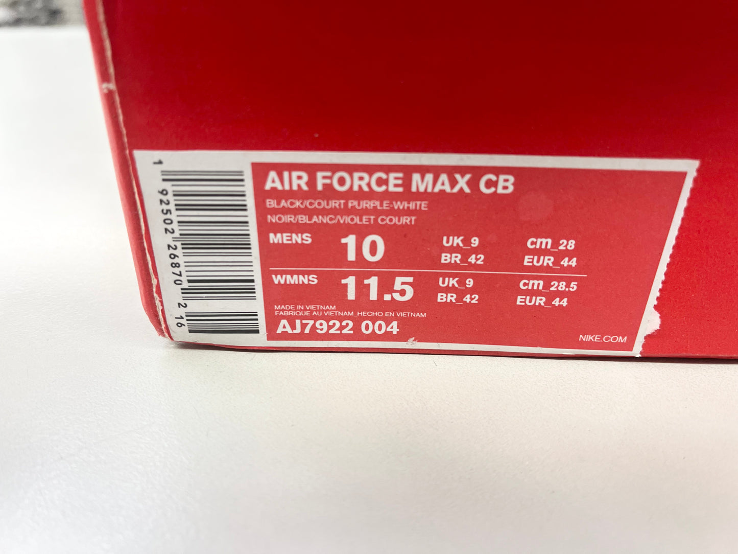SZ 10 Men.     2019 Nike Air Force Charles Barkley.