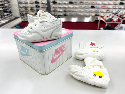 SZ 1C.     Newborn Baby Nike Bootie.