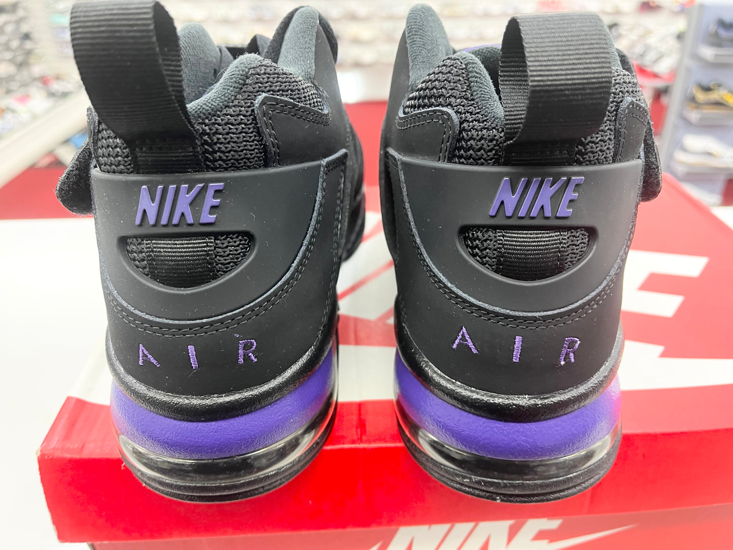 SZ 10 Men.     2019 Nike Air Force Charles Barkley.