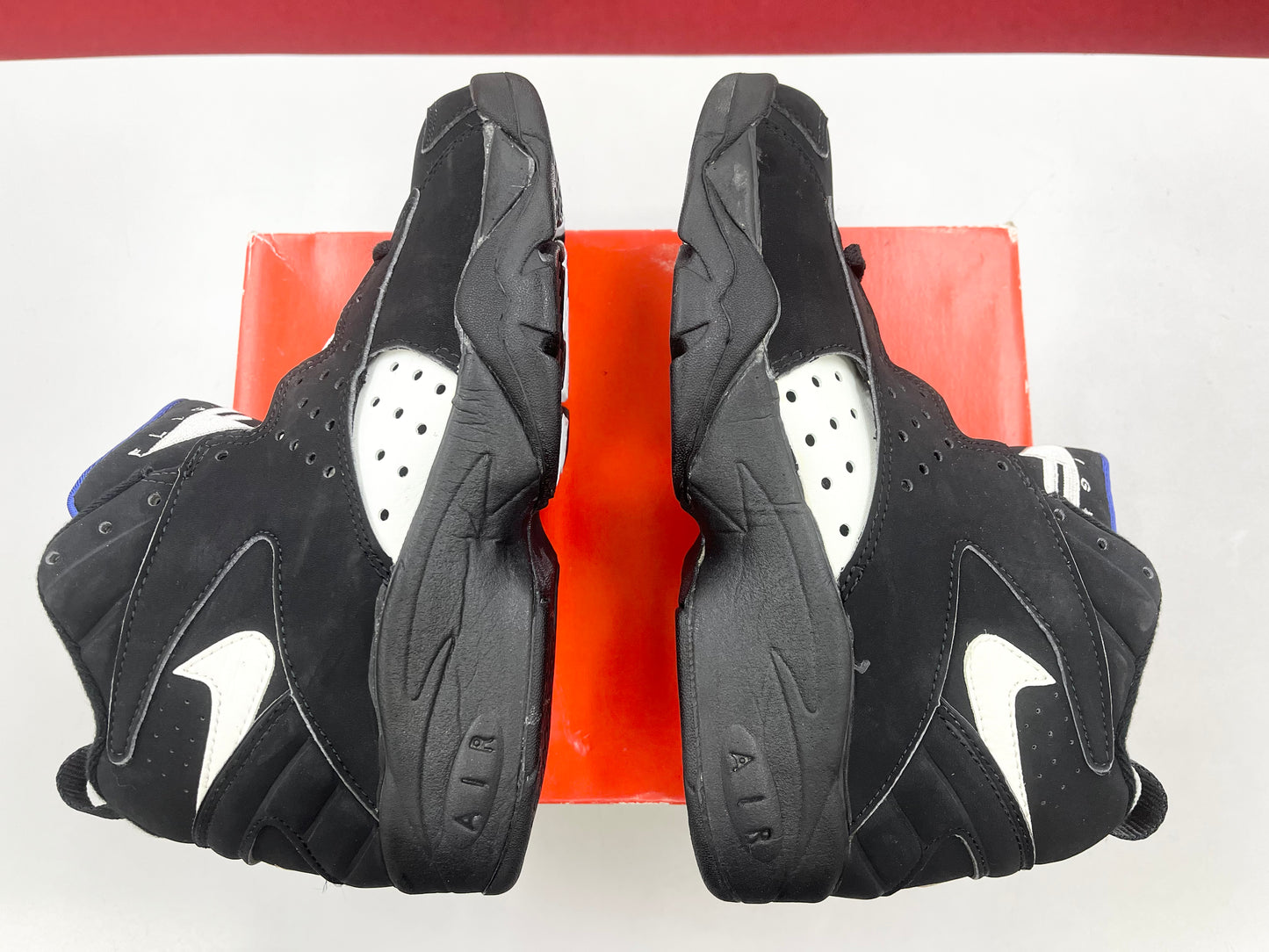 Size 8 Men.      1993 Nike Air Maestro Lapis.