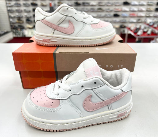 2004 Baby Nike AF1 Low White/Carnation.