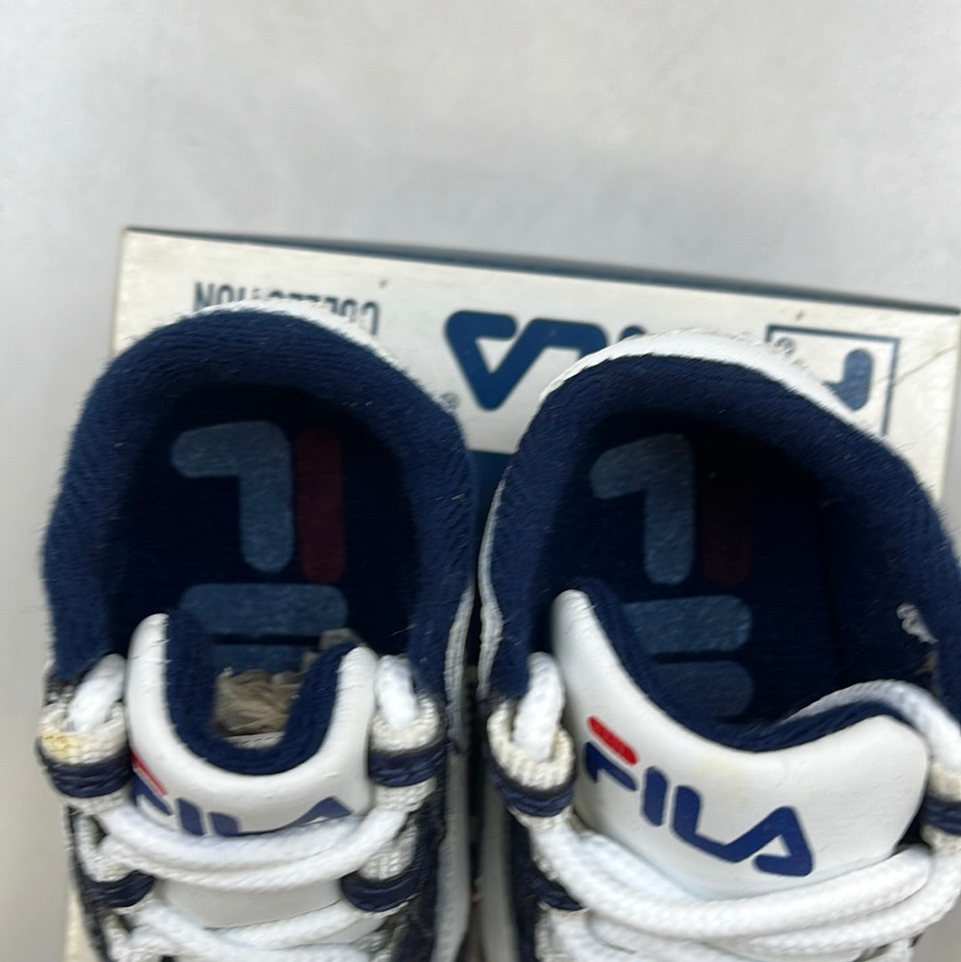 SZ 2C.    1997 Fila  Grant Hill 4Newborn