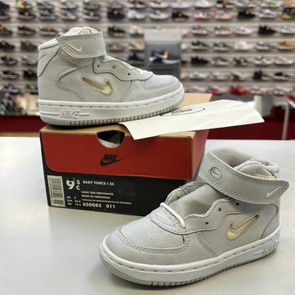 SZ 9.5C.    1996 Baby Nike AF1 Jewels