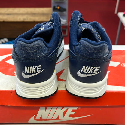 Sz 1Y.      1991 Kid Nike Grail Navy.