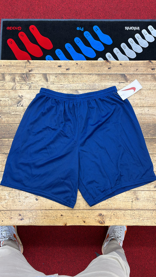 SZ XL   1990’s Nike Mesh Shorts