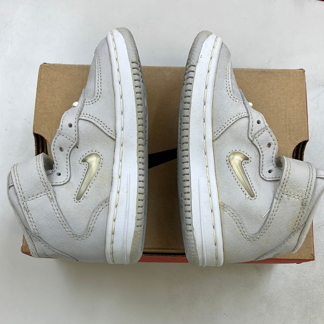 SZ 9.5C.    1996 Baby Nike AF1 Jewels