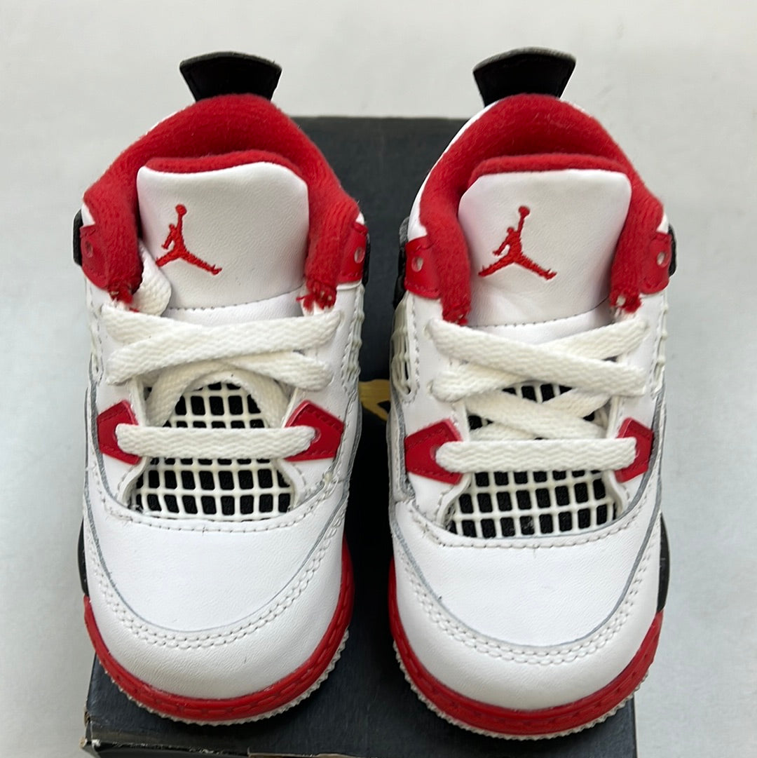 SZ 4C.  2010 Baby Jordan IV.