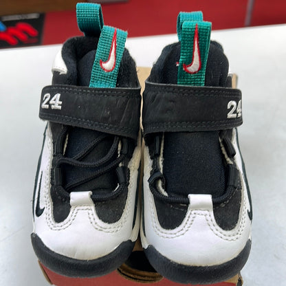 4.5C 1996 Baby Nike Griffey.