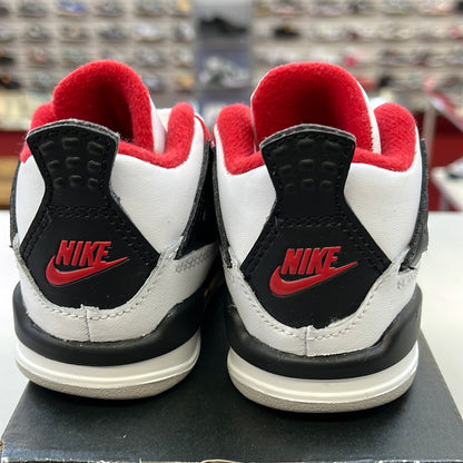 SZ 4C.  2010 Baby Jordan IV.