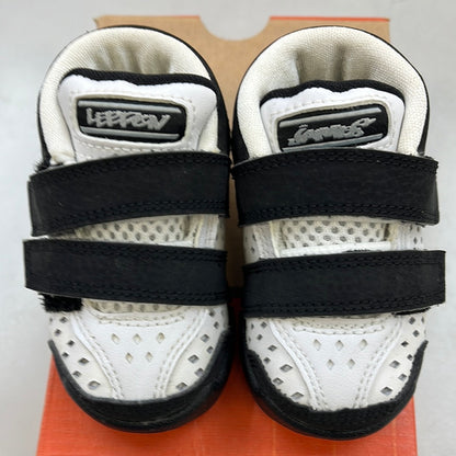 SZ 2C.   2005 Baby Nike Lebron 20-5-5