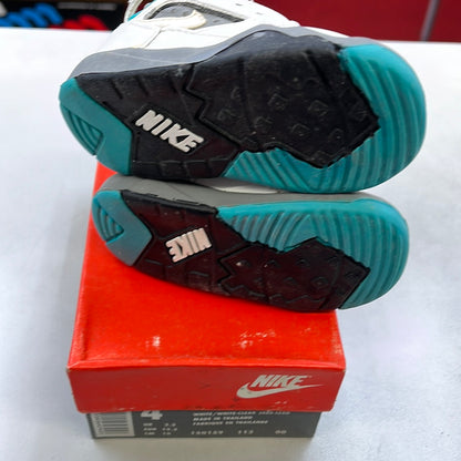 4C 1993 DS Baby Nike Accel