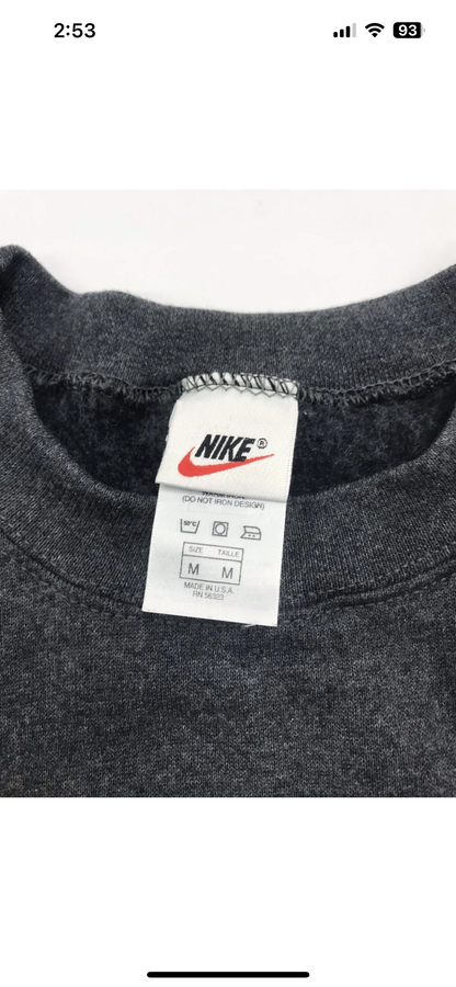 SZ Medium Vintage 90’s Nike Sweatshirt.