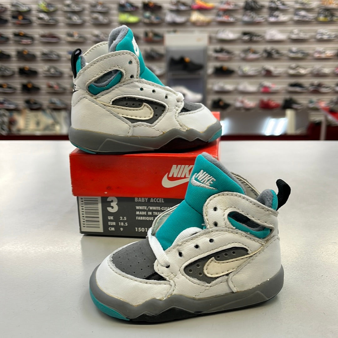 3C 1993 DS Baby Nike Accel