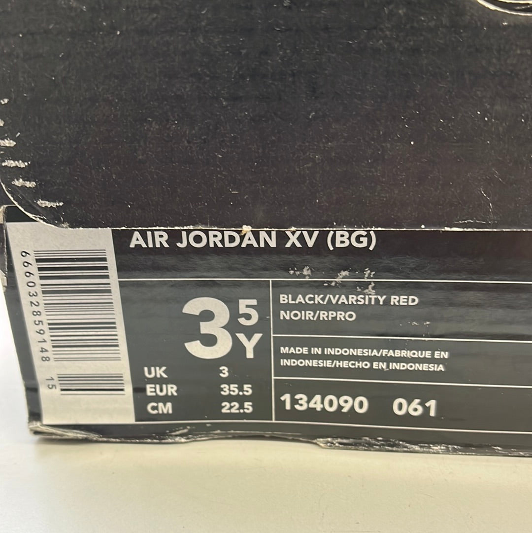 SZ 3.5Y.  1999 Kids Jordan XV