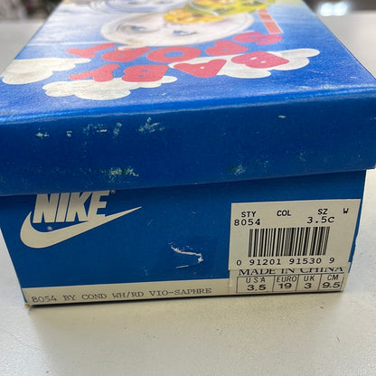 SZ 3.5C  1990 Baby Nike Conditioner.